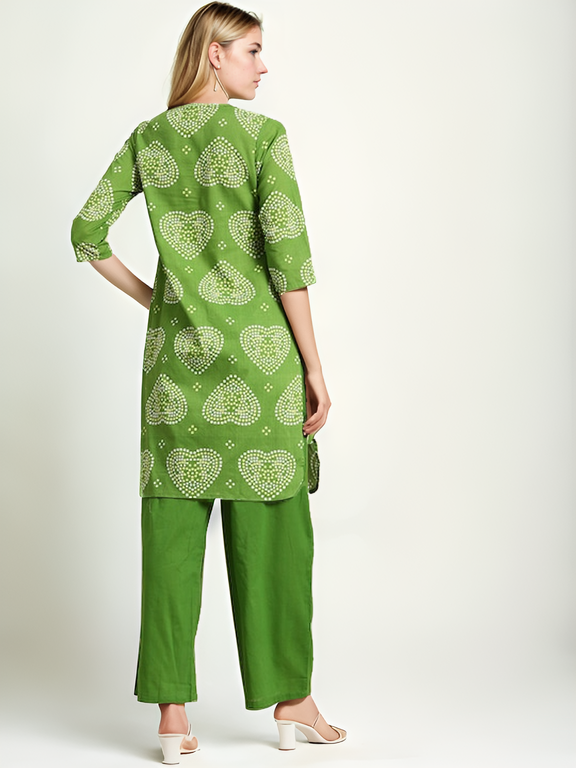 Tong Women Bandhani Printed Pure Cotton Kurti with Palazzos