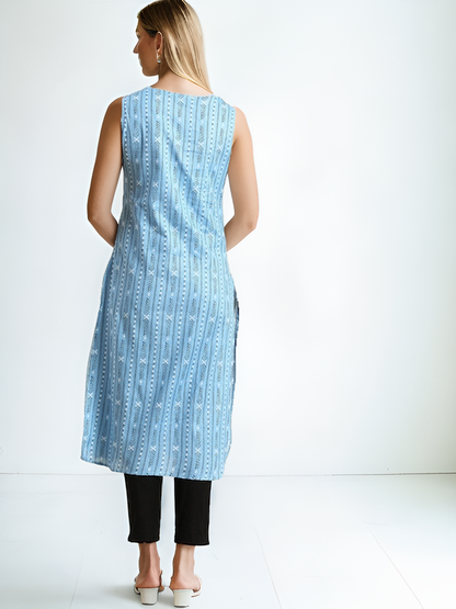 Tong Women Blue & White Geometric Printed Pure Cotton Sleeveless Kurta